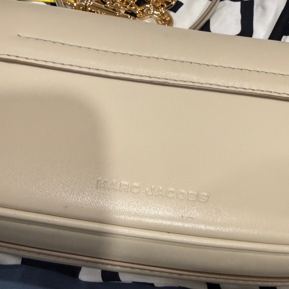 Marc Jacobs Clover Shoulder Bag - Picture 3 of 6